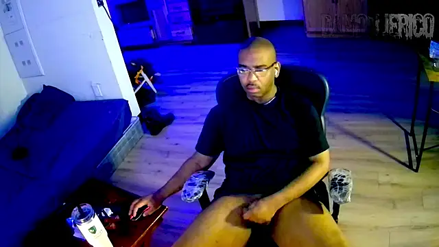 Southernfuckery online show from April 2026 07:32:01 PM