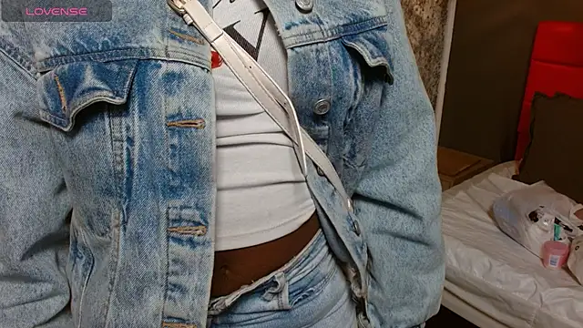 Raquel jones online show from October 2025 07:29:01 PM