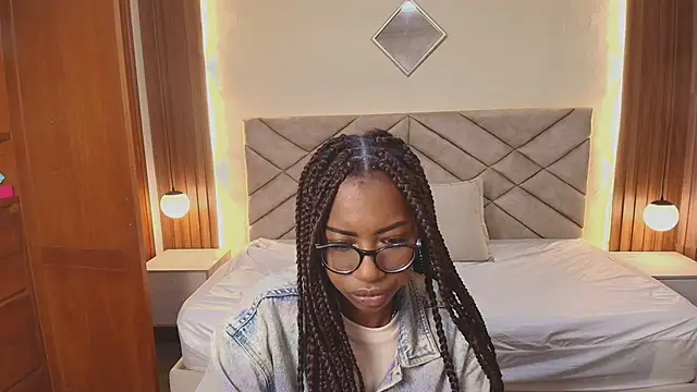 Raquel jones online show from February 2026 12:05:02 PM