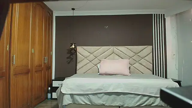 Raquel jones online show from March 2025 11:38:02 AM