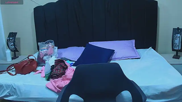 Raquel jones online show from November 2025 11:31:02 AM