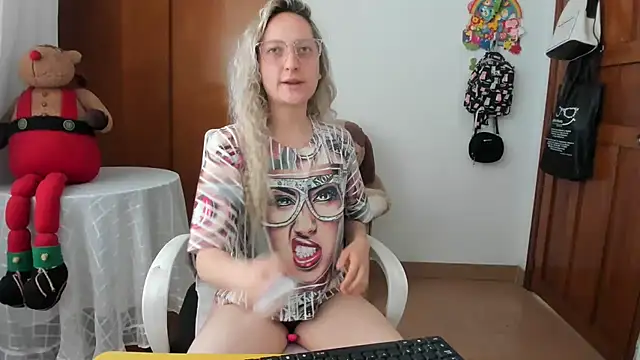 Adele johnsonn1 online show from May 2026 03:51:01 PM
