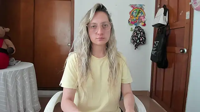 Snapshot of Adele_johnsonn1 chatting on July 2026 04:24:01 PM Adele johnsonn1 online show from July 2026 04:24:01 PM
