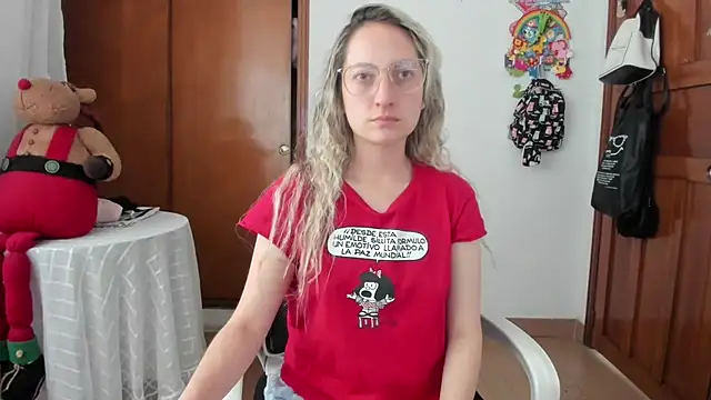 Snapshot of Adele_johnsonn1 chatting on July 2026 05:02:01 PM Adele johnsonn1 online show from July 2026 05:02:01 PM