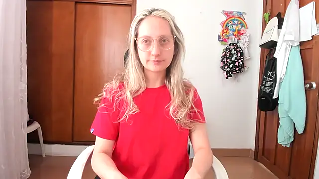 Snapshot of Adele_johnsonn1 chatting on November 2025 03:26:01 PM Adele johnsonn1 online show from November 2025 03:26:01 PM