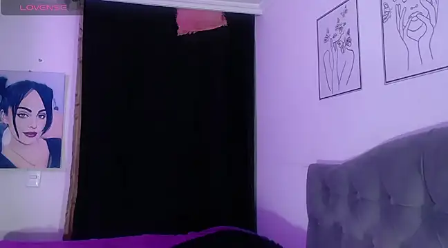 violett honney online show from March 2025 06:07:02 AM