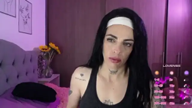 violett honney online show from February 2026 04:21:02 AM