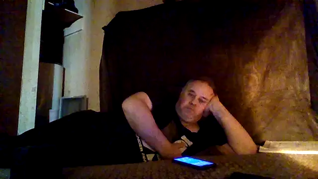 Nightshade7712 online show from October 2025 07:10:01 AM