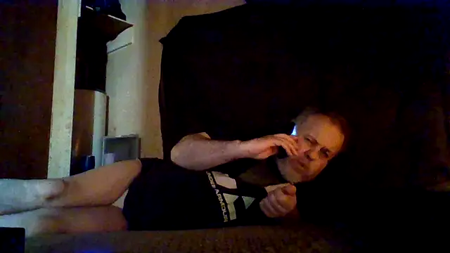 Nightshade7712 online show from October 2025 03:33:02 PM