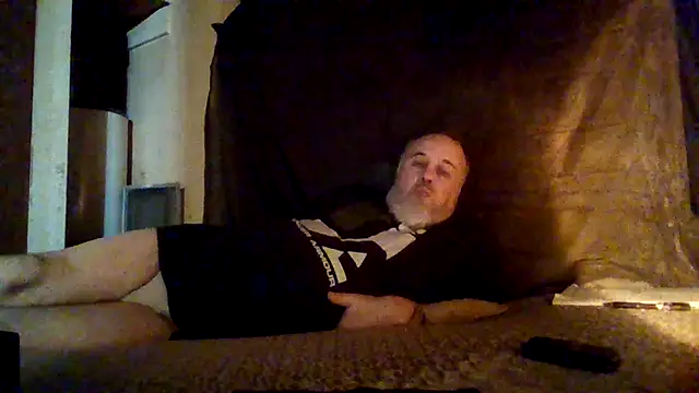 Nightshade7712 online show from September 2025 09:53:02 PM