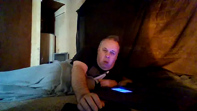 Nightshade7712 online show from December 2025 09:03:02 PM