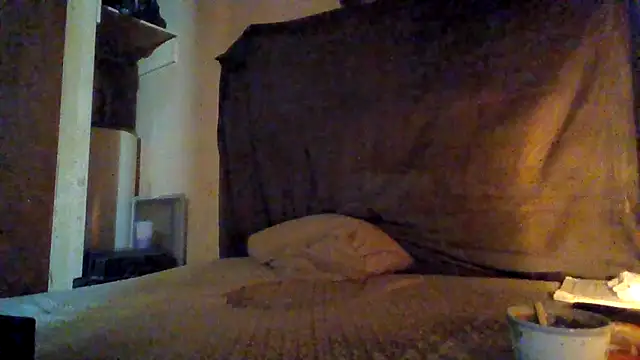 Nightshade7712 online show from October 2025 07:37:01 PM