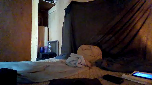 Nightshade7712 online show from February 2026 04:16:02 PM