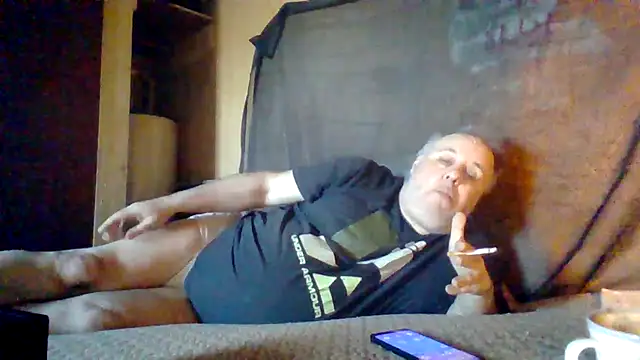 Nightshade7712 online show from November 2025 05:17:02 PM