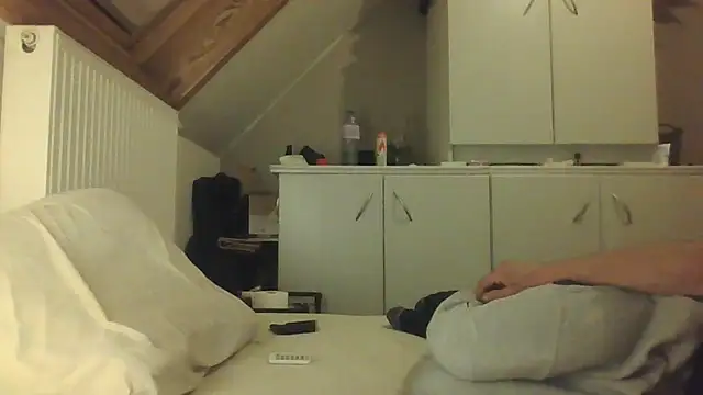 Vekie 007 online show from May 2026 12:52:02 AM