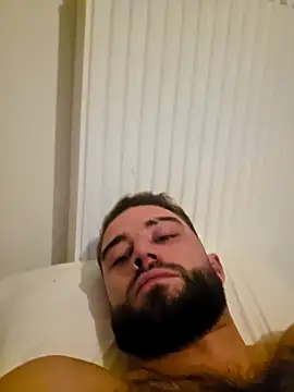 Vekie 007 online show from November 2025 12:11:01 AM