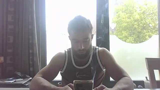 Vekie 007 online show from May 2026 10:31:02 AM