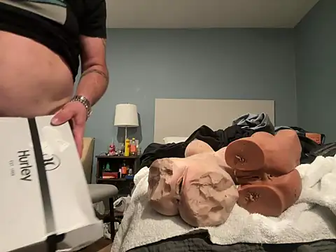 Snapshot of JakTRipr chatting on March 2025 01:23:01 PM JakTRipr online show from March 2025 01:23:01 PM