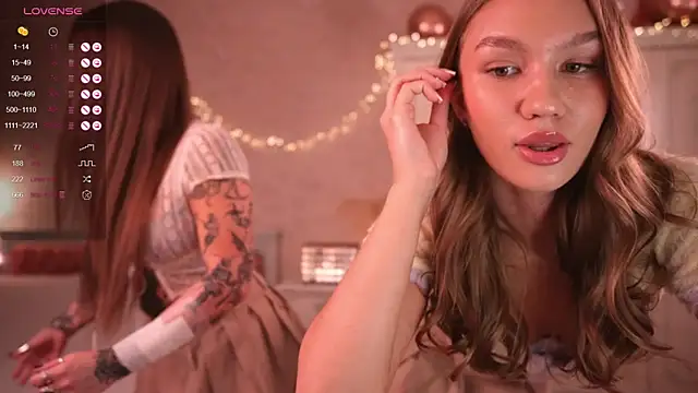 Shadowladyy online show from December 2025 02:33:01 PM