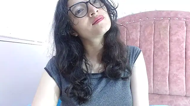 lunazulsj online show from January 2025 01:40:01 PM