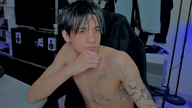 MarkBrowniii online show from April 2026 10:55:01 PM