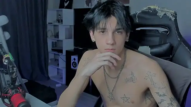 MarkBrowniii online show from October 2025 08:32:02 PM