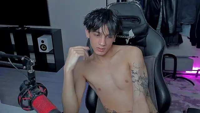 MarkBrowniii online show from March 2025 01:24:01 AM