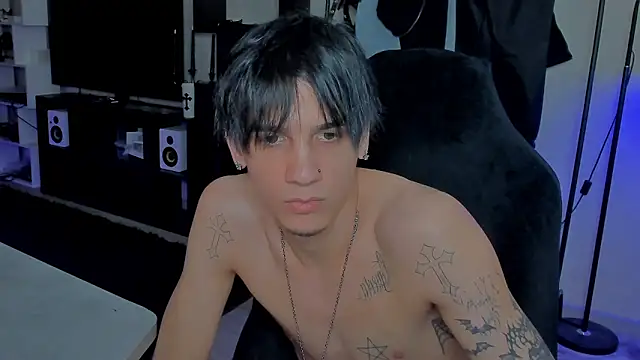 MarkBrowniii online show from April 2026 10:05:02 PM