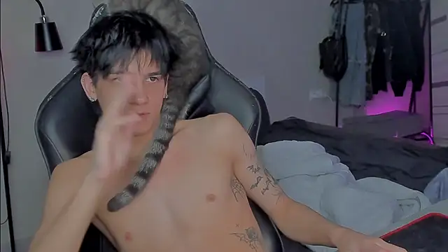 MarkBrowniii online show from January 2025 11:04:02 AM