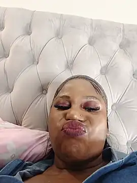 Nattybae09 online show from May 2026 04:02:02 PM