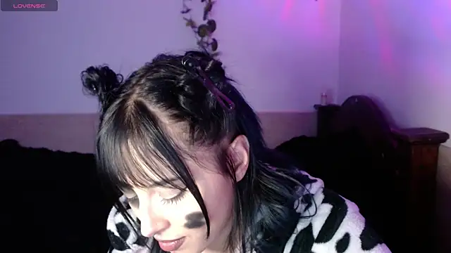 shayla bbs online show from October 2025 09:06:01 PM