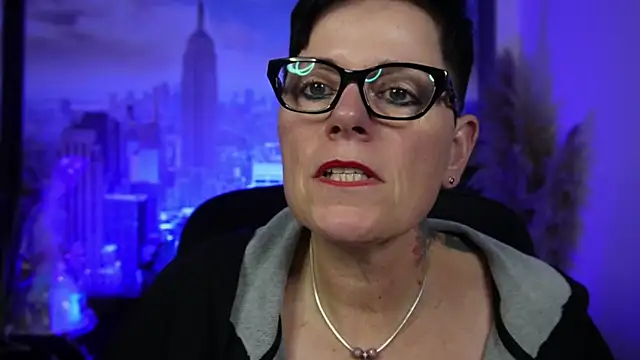 ninarandmann online show from December 2025 06:51:01 PM