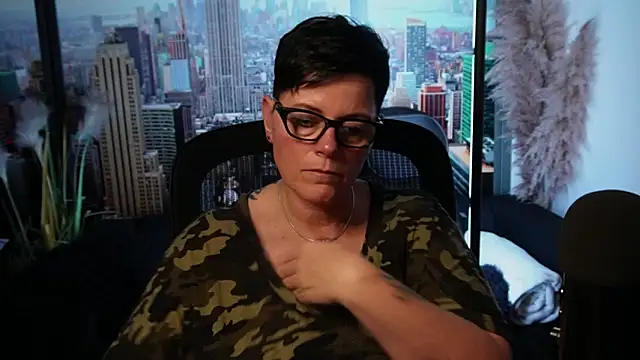 ninarandmann online show from November 2025 07:29:02 PM