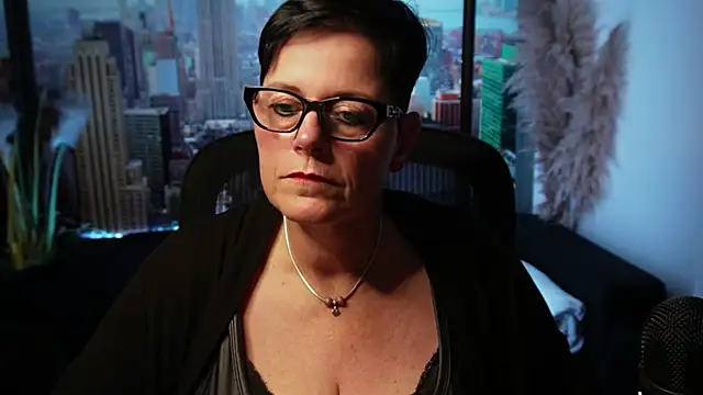 ninarandmann online show from November 2025 07:07:01 PM