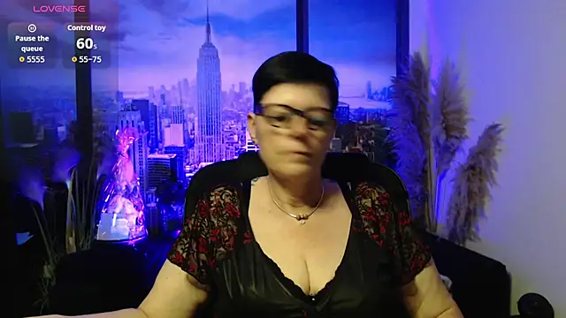 ninarandmann online show from May 2026 04:25:01 PM