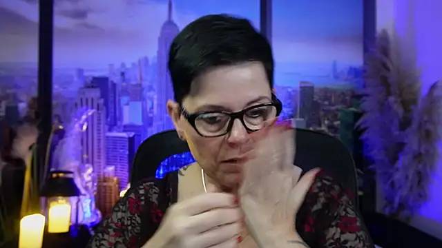 ninarandmann online show from December 2025 06:12:01 PM