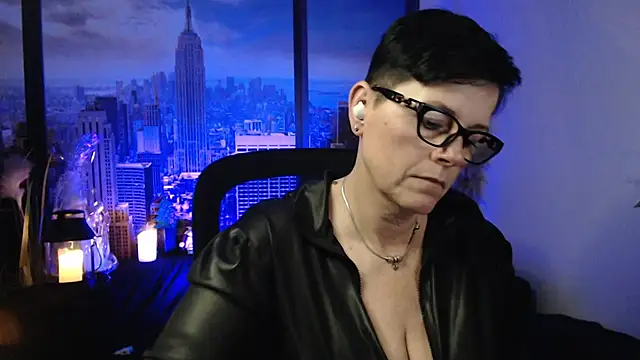 ninarandmann online show from December 2025 06:31:02 PM