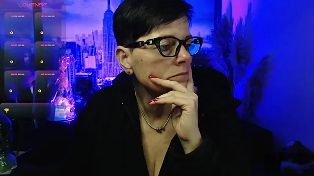 ninarandmann online show from March 2026 07:46:01 PM