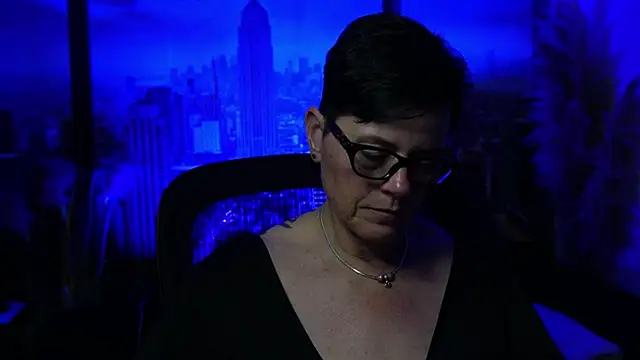 ninarandmann online show from November 2025 06:41:02 PM