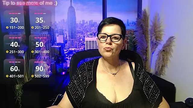 Snapshot of ninarandmann chatting on July 2026 05:32:01 PM ninarandmann online show from July 2026 05:32:01 PM