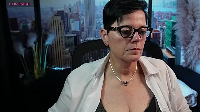 ninarandmann online show from October 2025 06:18:01 PM