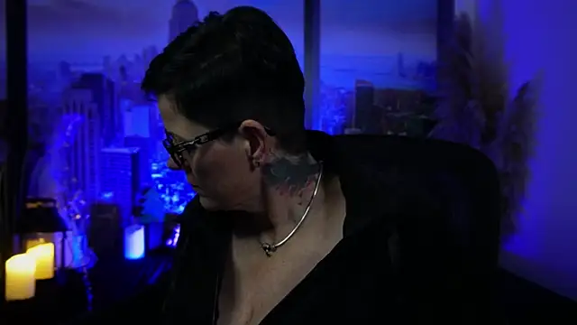 ninarandmann online show from December 2025 08:01:01 PM