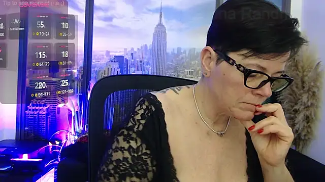 ninarandmann online show from February 2025 03:41:02 PM