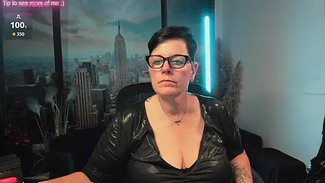 ninarandmann online show from September 2025 07:46:02 PM