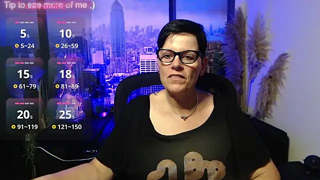 Snapshot of ninarandmann chatting on July 2026 03:22:01 PM ninarandmann online show from July 2026 03:22:01 PM