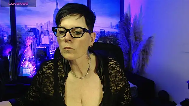ninarandmann online show from April 2026 03:57:02 PM