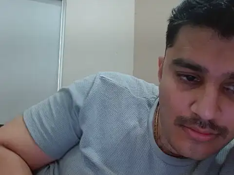 robintoit online show from April 2026 02:27:01 AM