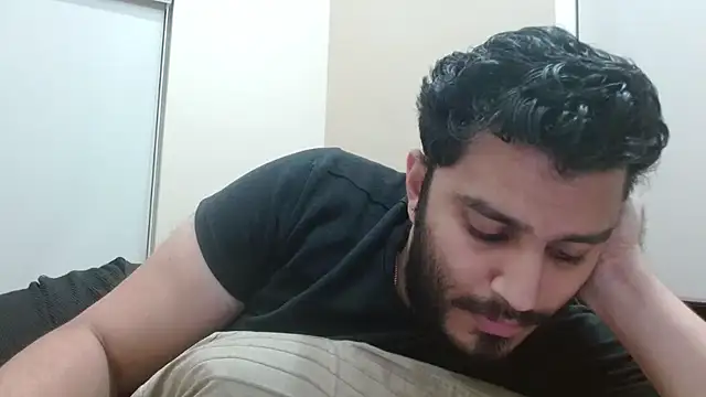 robintoit online show from November 2025 02:43:01 PM