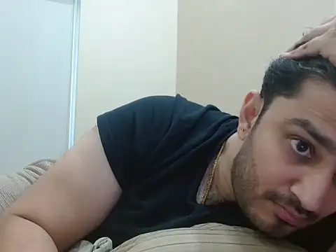 robintoit online show from November 2025 04:44:01 AM