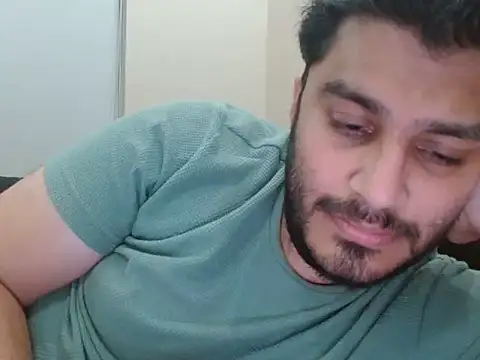 Snapshot of robintoit chatting on July 2026 02:07:02 PM robintoit online show from July 2026 02:07:02 PM